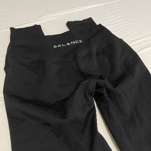 Balance Athletica Linear Legging